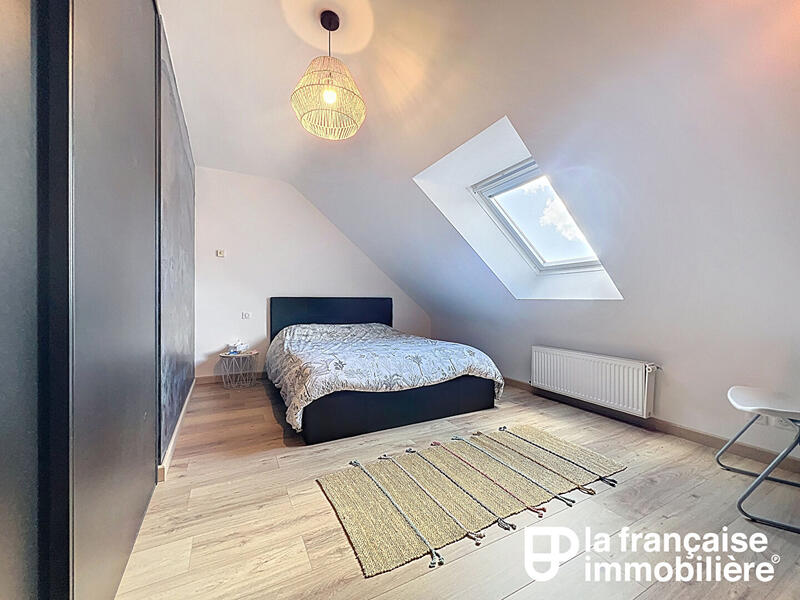 Maison - 170 m² - 6 pièces