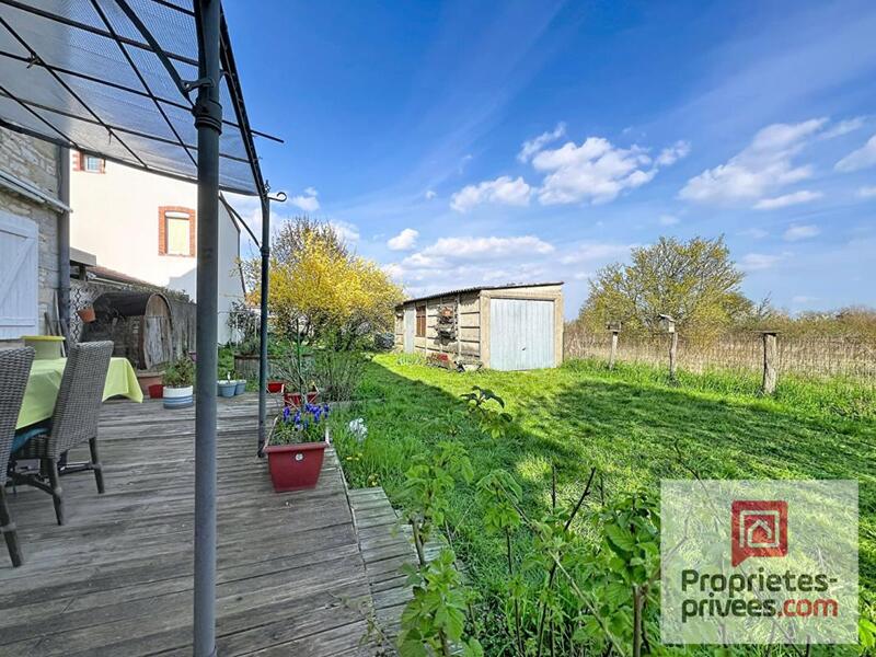 Maison - 237 m² - 12 pièces