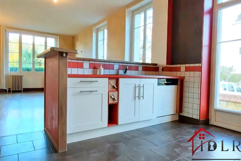 Maison - 158 m² - 8 pièces