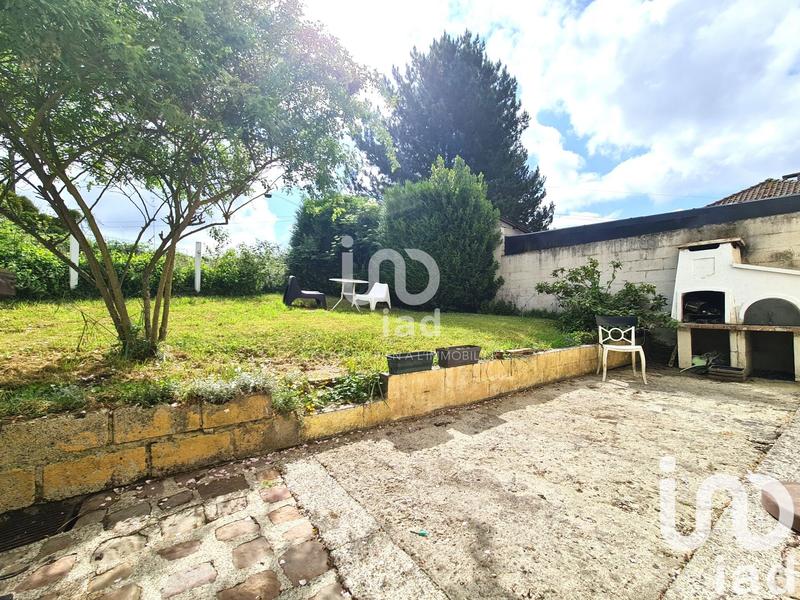 Maison - 215 m² - 8 pièces