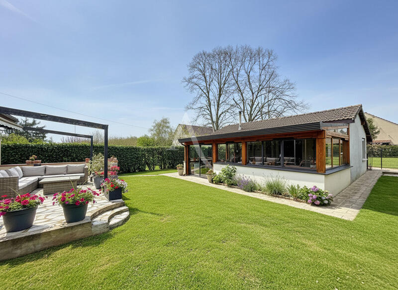 Maison - 123 m² - 7 pièces