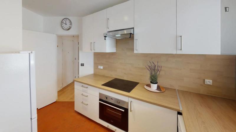 Chambre - 12 m² - 3 pièces