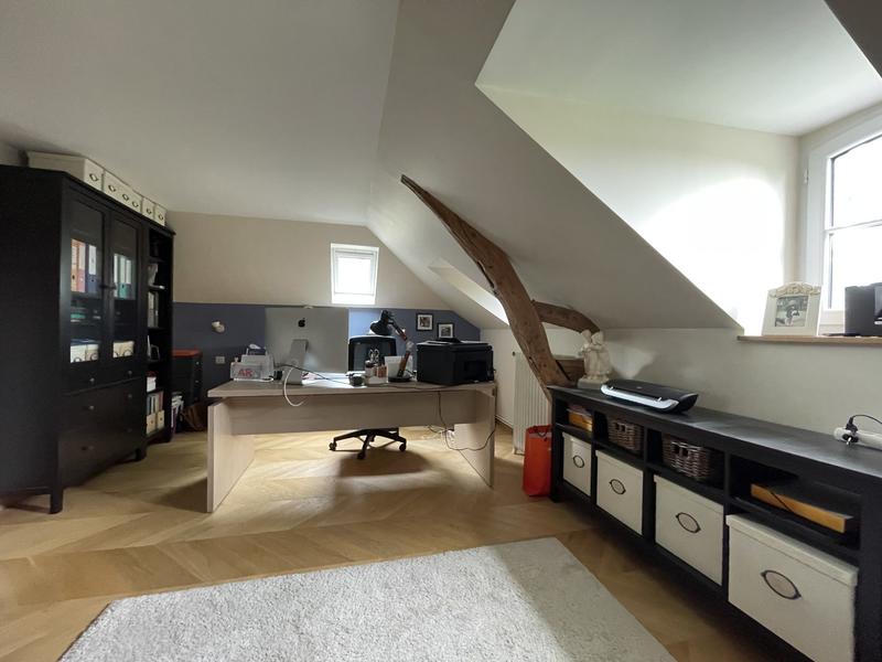 Maison - 279 m² - 10 pièces