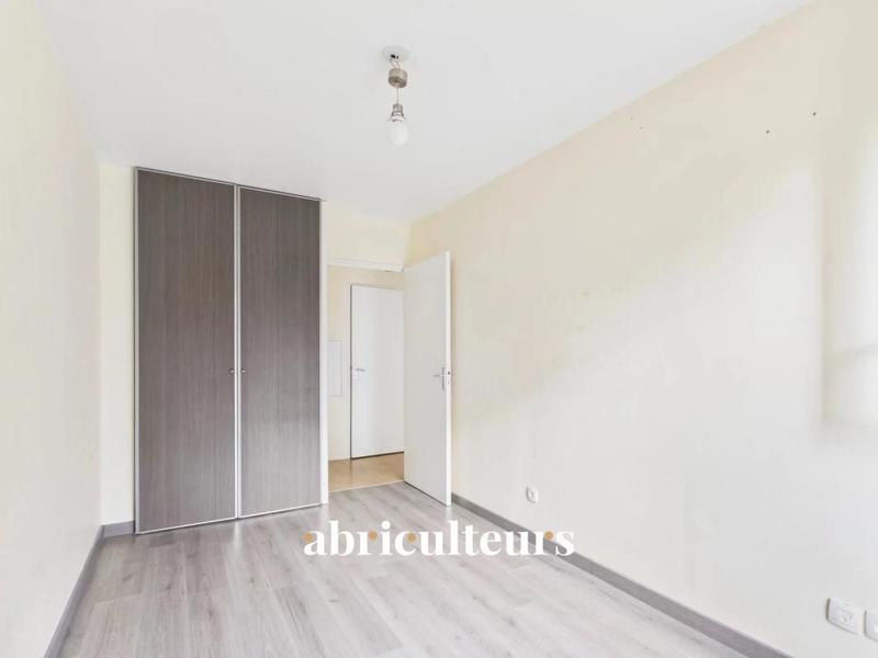 Appartement ancien - 75 m² - 4 pièces