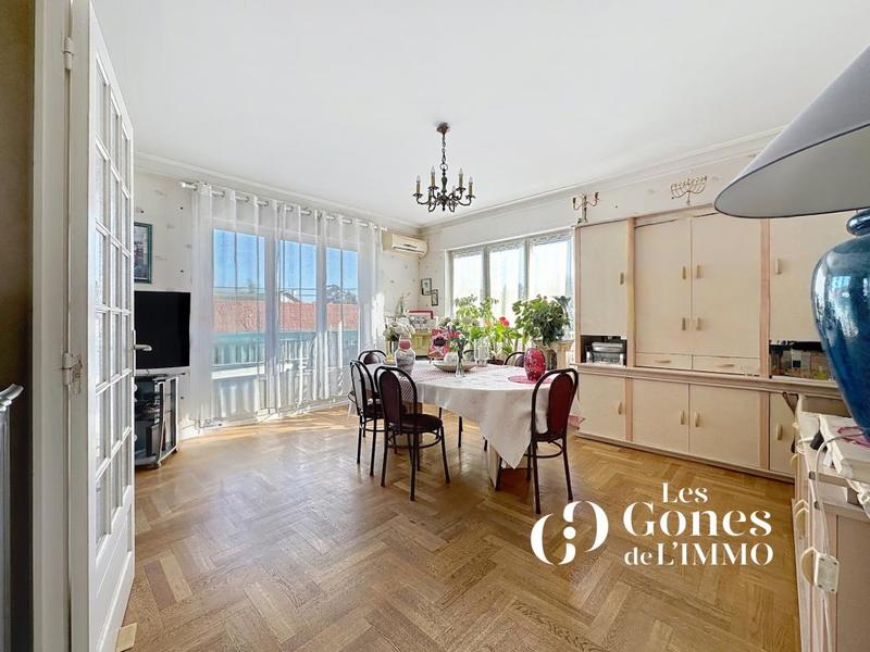 Maison - 187 m² - 7 pièces