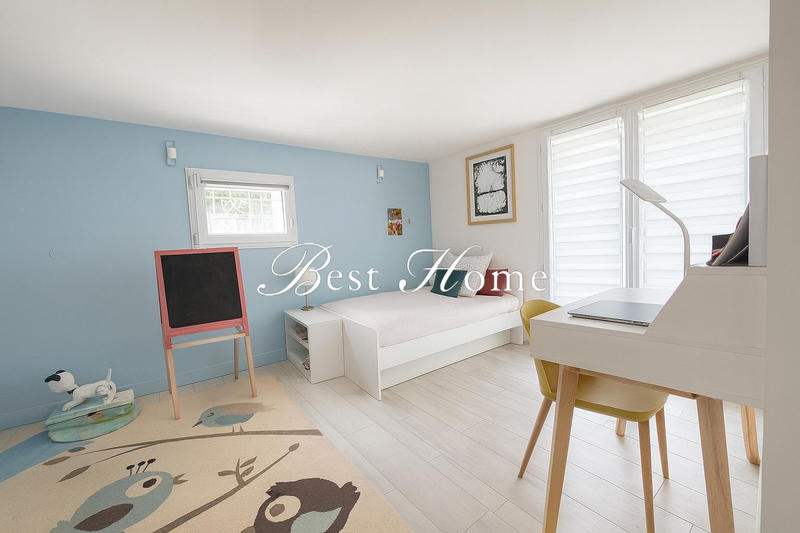 Maison - 170 m² - 6 pièces