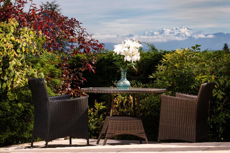 Terrain constructible - 2 000 m²