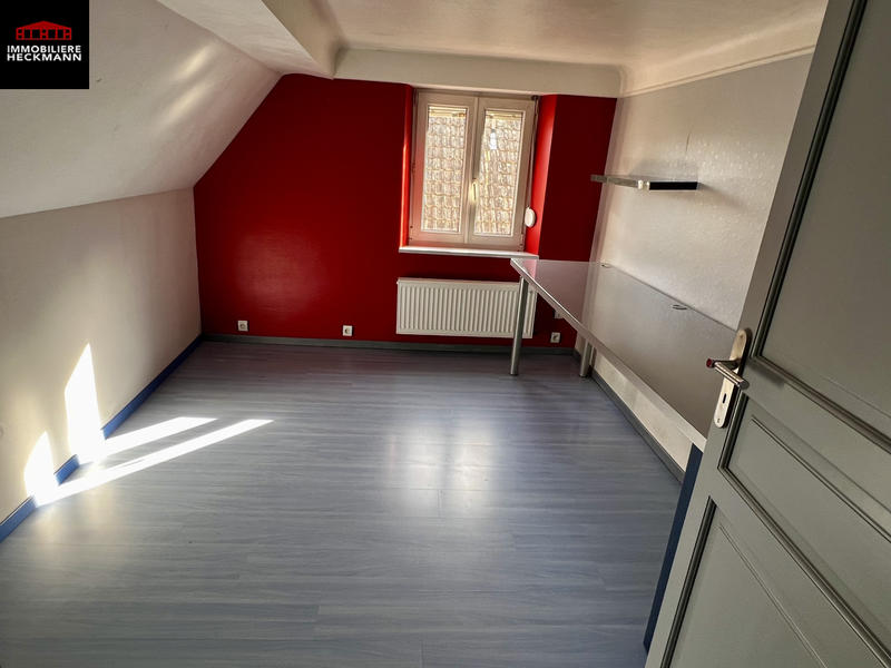 Appartement - 105 m² - 6 pièces