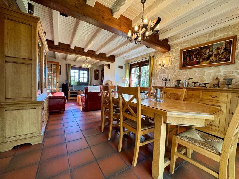 Maison - 172 m² - 5 pièces