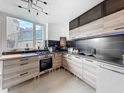 Maison - 119 m² - 6 pièces