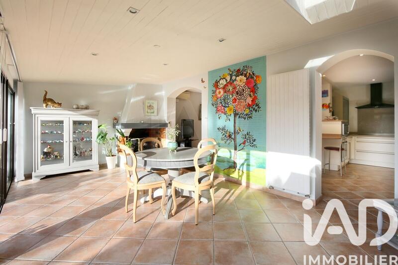 Maison - 112 m² - 4 pièces