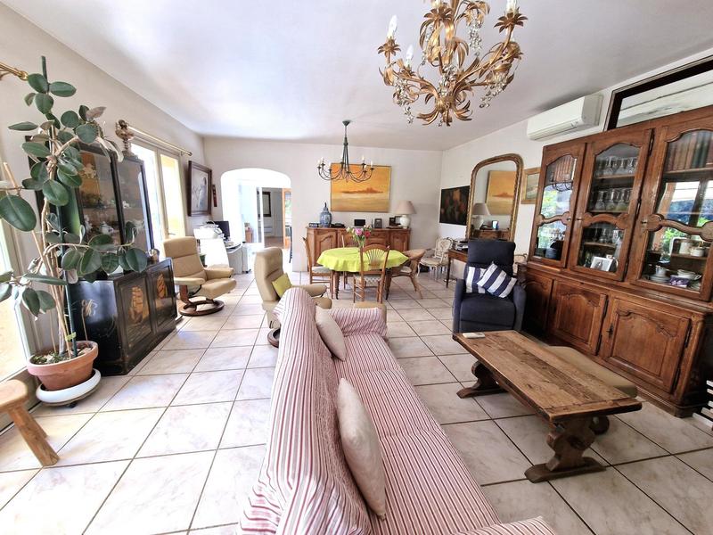 Maison - 137 m² - 4 pièces