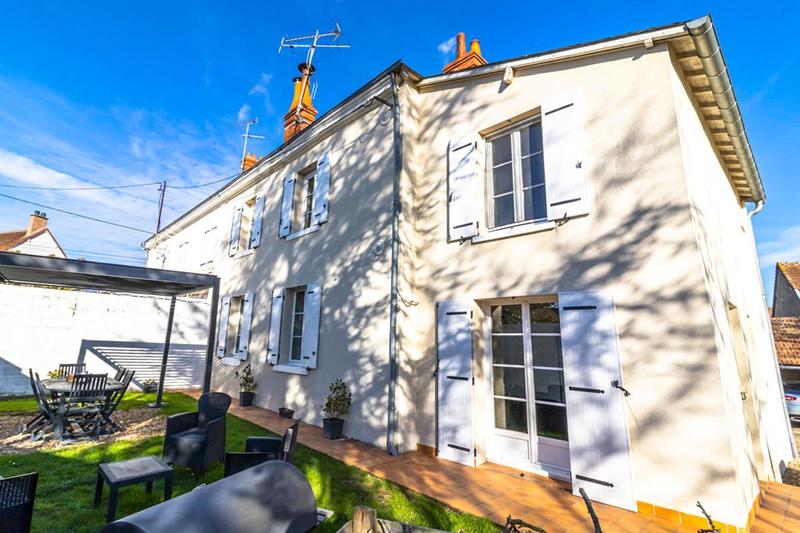 Maison - 122 m² - 5 pièces