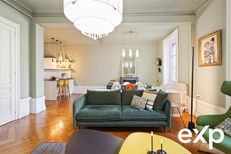 Appartement - 133 m² - 5 pièces