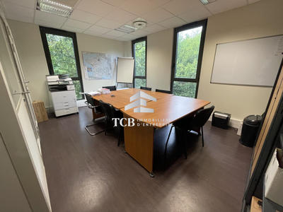 Bureau - 130 m²