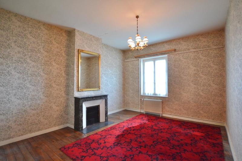 Maison ancienne - 188 m² - 7 pièces