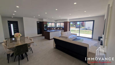 Maison - 128 m² - 6 pièces