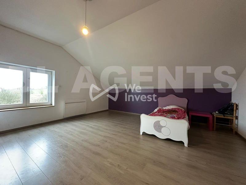 Maison - 200 m² - 5 pièces