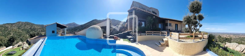 Propriété - 130 m² - 4 pièces