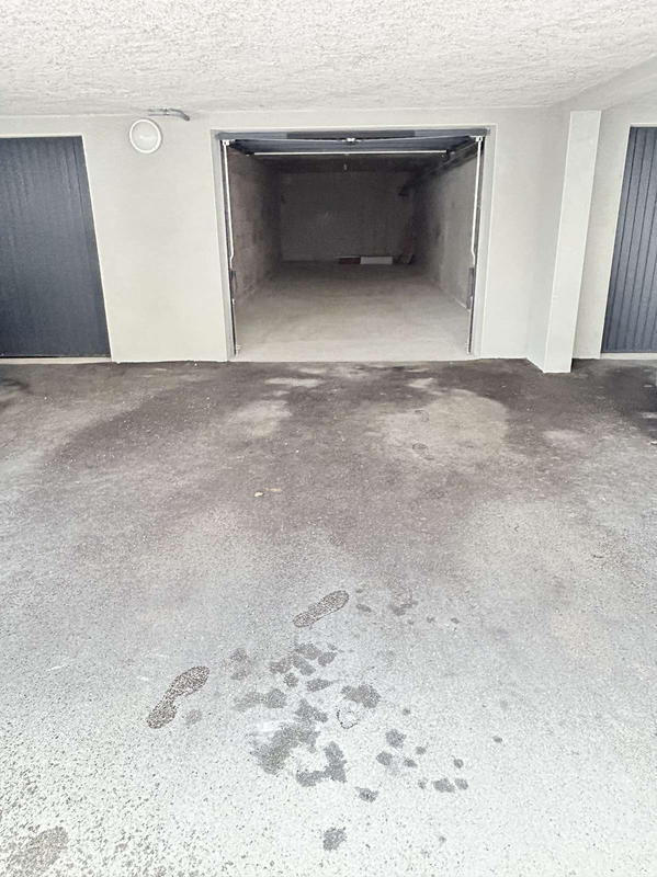 Appartement - 80 m² - 5 pièces