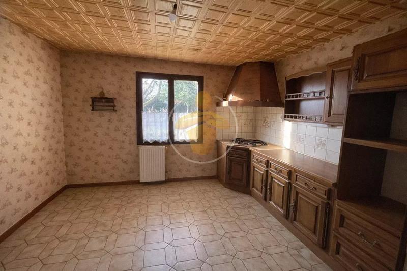 Maison - 140 m² - 6 pièces