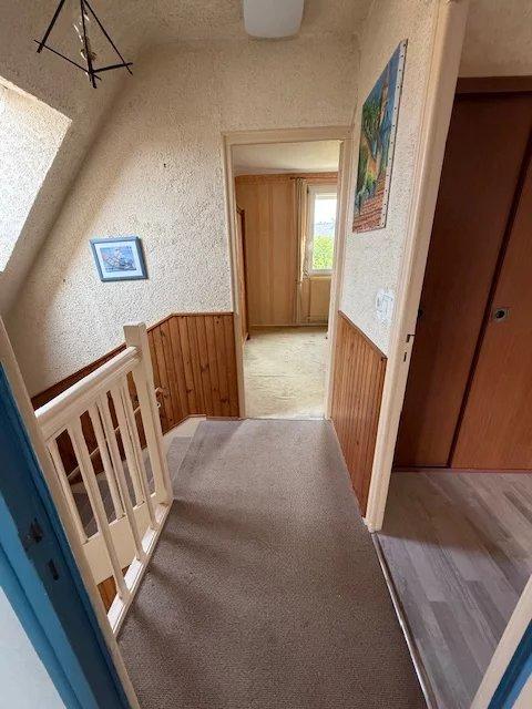 Maison - 93 m² - 4 pièces