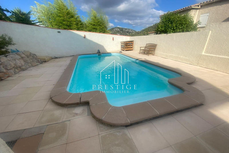 Maison - 197 m² - 2 pièces