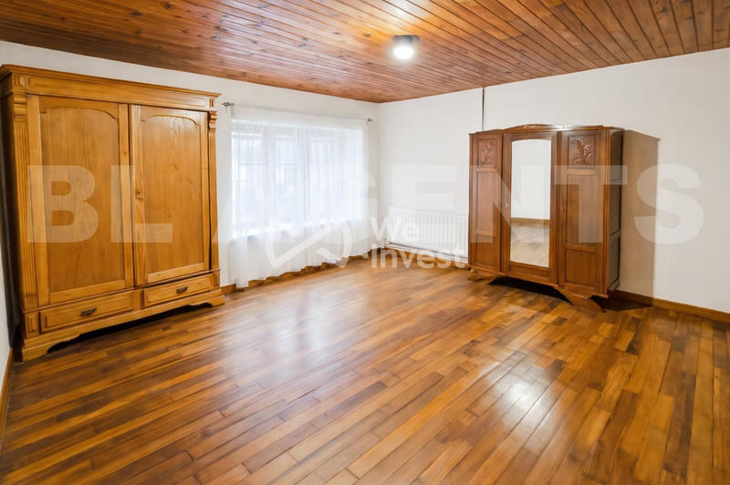 Maison - 92 m² - 5 pièces