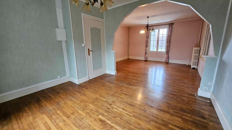 Maison - 189 m² - 9 pièces