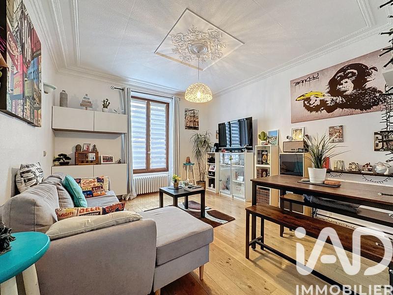 Maison - 75 m² - 5 pièces