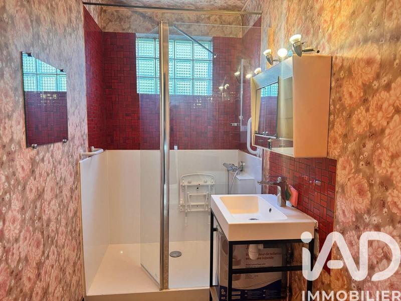 Maison - 98 m² - 5 pièces