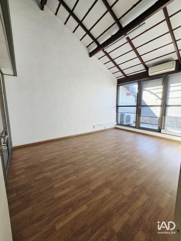 Local commercial - 292 m²