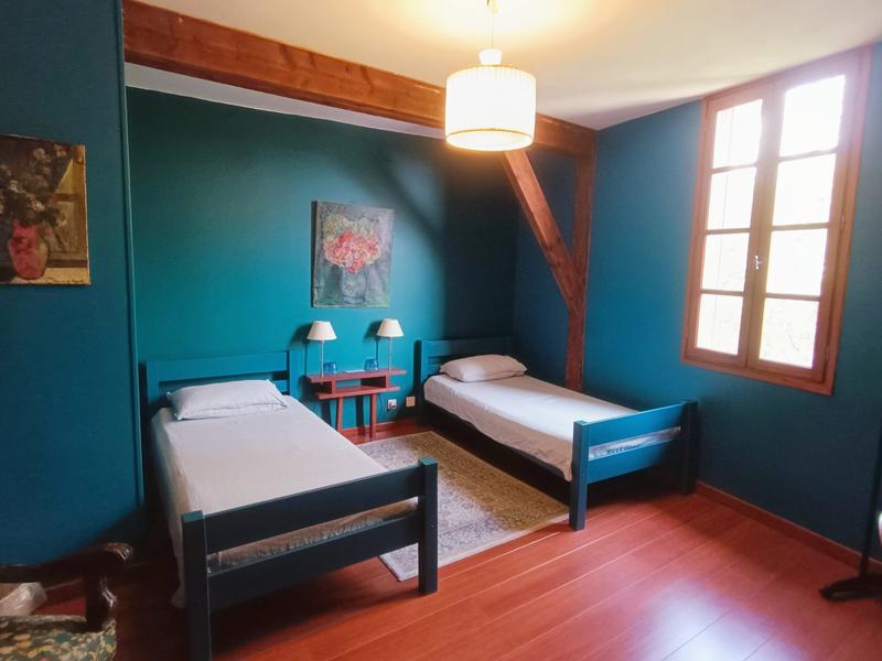 Maison - 229 m² - 7 pièces