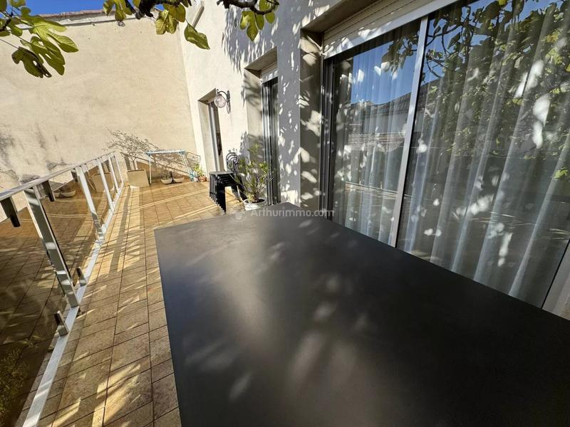 Maison - 200 m² - 8 pièces