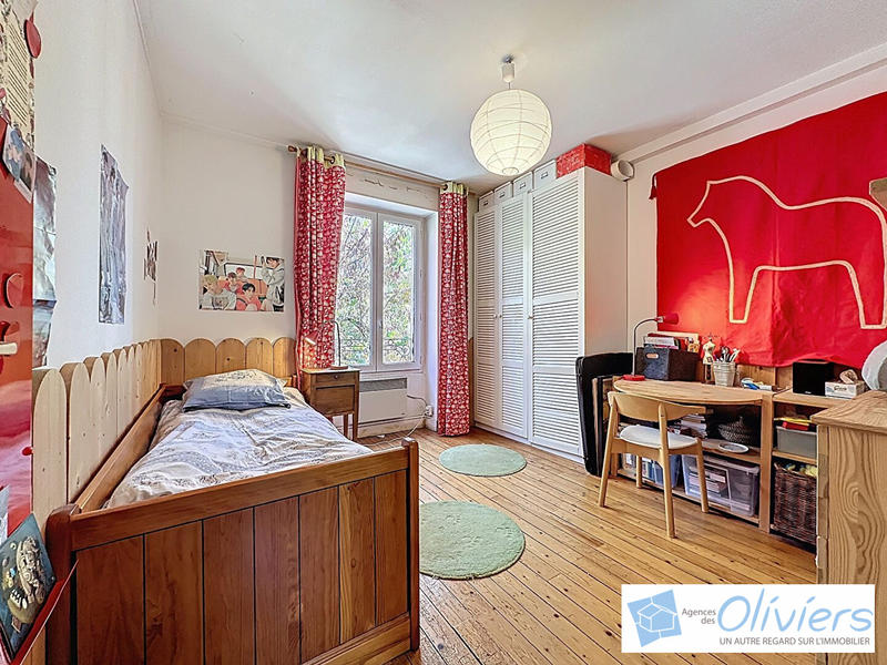 Maison - 102 m² - 5 pièces