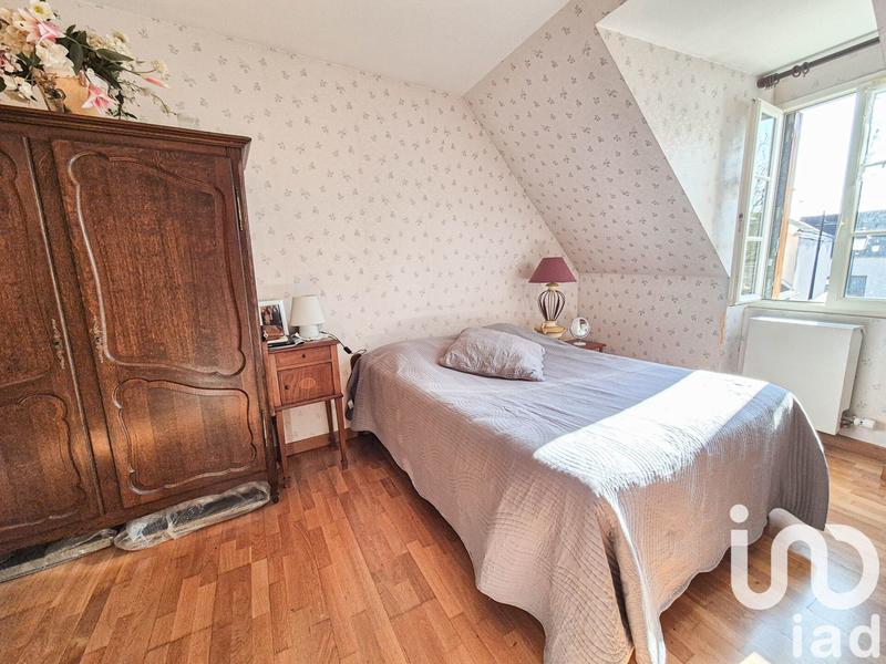 Maison - 104 m² - 4 pièces