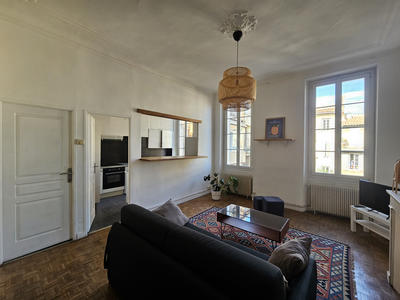 Appartement - 85 m² - 3 pièces