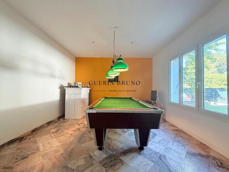 Maison - 160 m² - 5 pièces