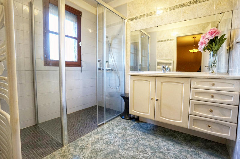 Maison - 153 m² - 6 pièces