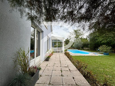 Maison d'architecte - 183 m² - 7 pièces