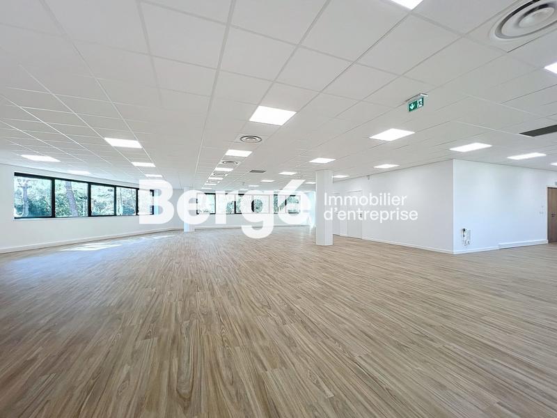 Bureau - 270 m²