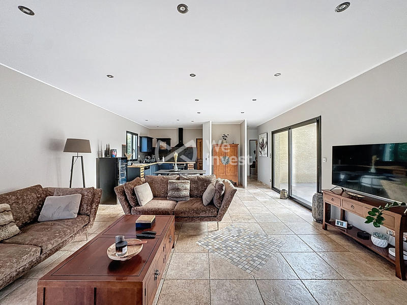 Villa - 144 m² - 4 pièces