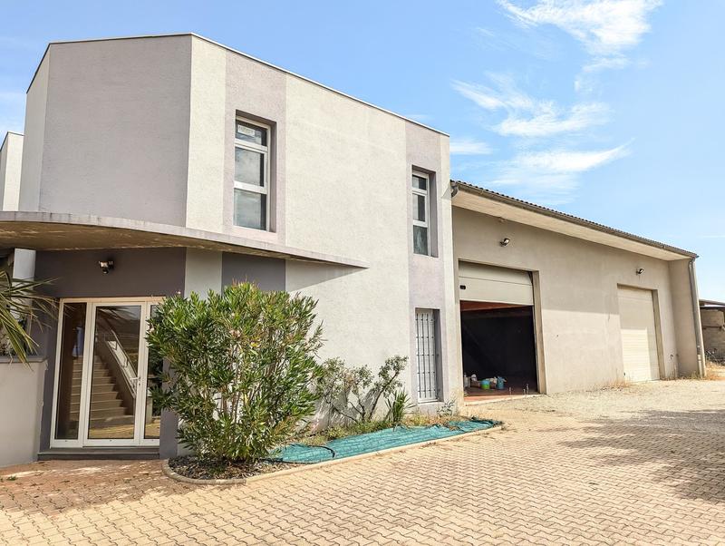 Maison - 193 m² - 6 pièces