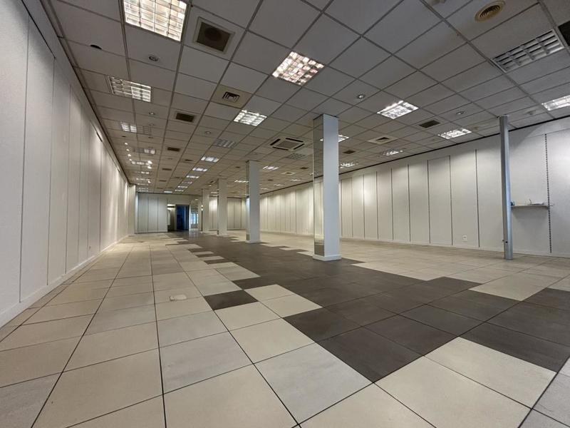 Local commercial - 280 m²