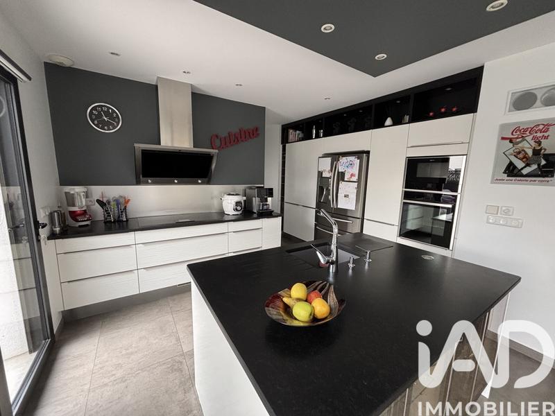 Maison - 165 m² - 5 pièces