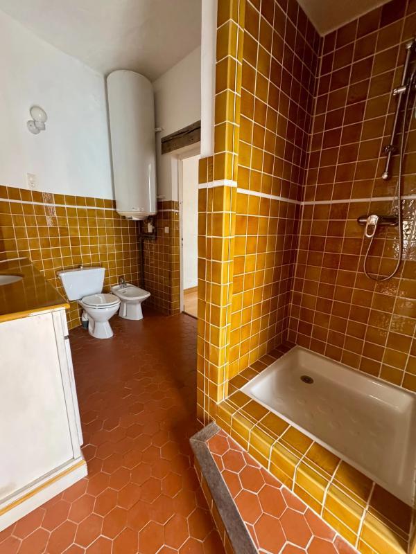 Appartement - 93 m² - 3 pièces