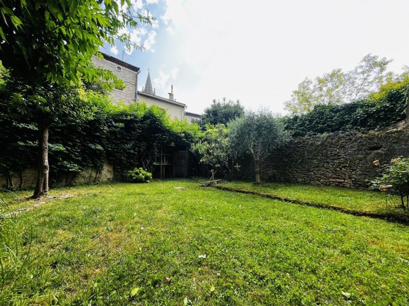 Maison de village - 90 m² - 4 pièces