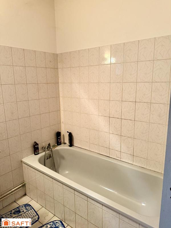 Maison - 83 m² - 4 pièces