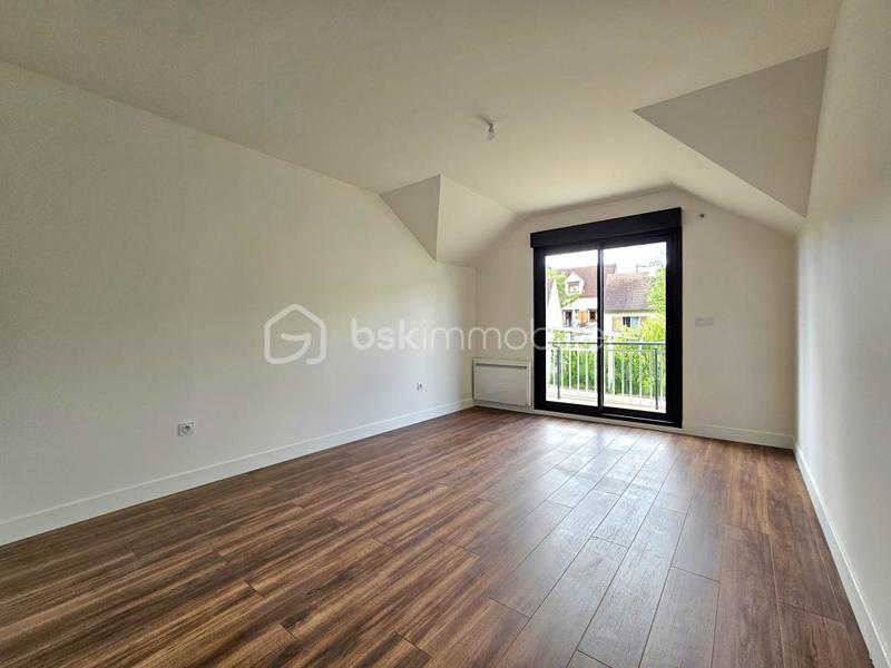 Maison traditionnelle - 140 m² - 6 pièces