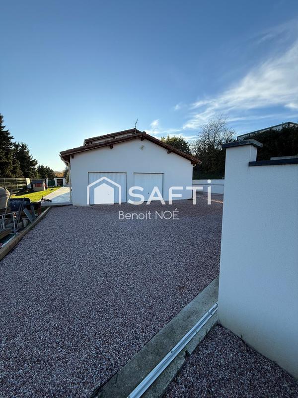 Maison - 180 m² - 6 pièces